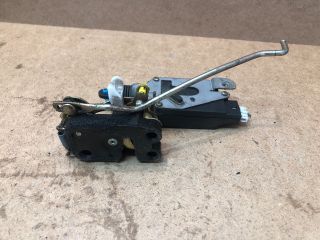 bontott HYUNDAI ATOS Jobb első Ajtózár