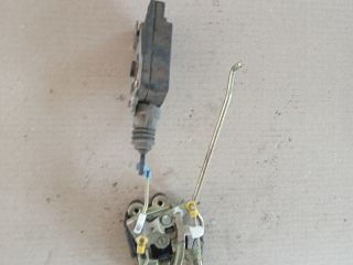 bontott HYUNDAI ATOS Jobb első Ajtózár