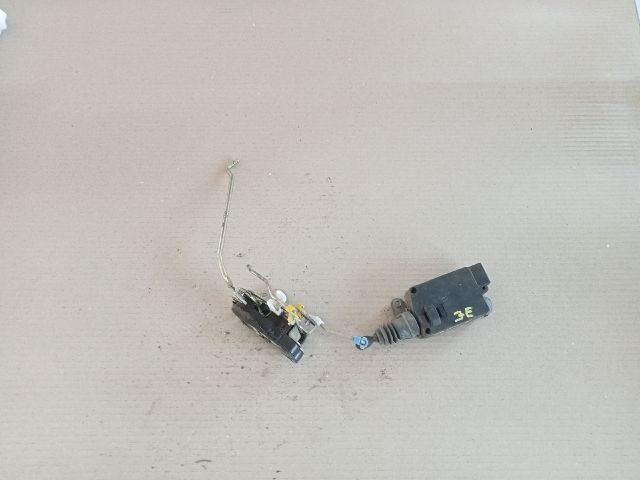 bontott HYUNDAI ATOS Jobb első Ajtózár