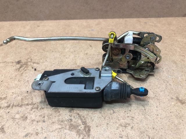 bontott HYUNDAI ATOS Jobb első Ajtózár