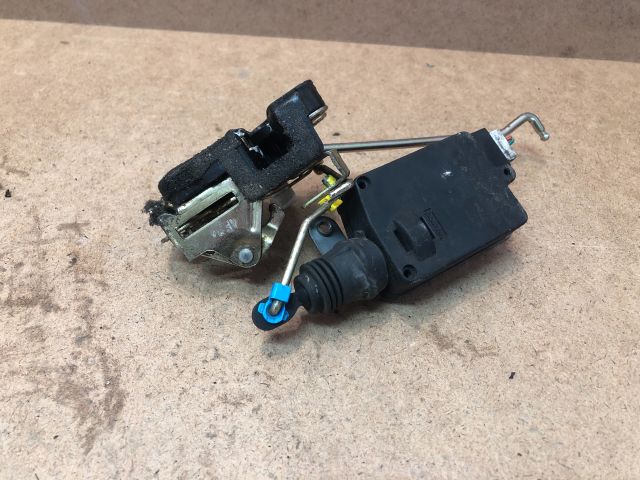 bontott HYUNDAI ATOS Jobb első Ajtózár