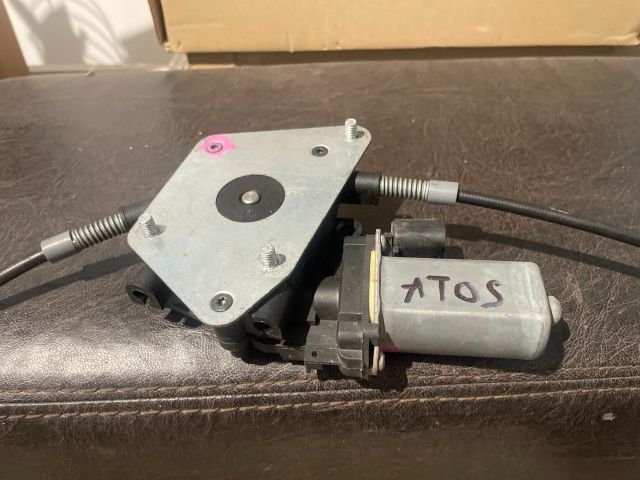 bontott HYUNDAI ATOS Jobb hátsó Ablakemelő Szerkezet (Elektromos)