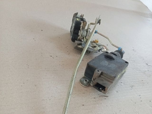 bontott HYUNDAI ATOS Jobb hátsó Ajtózár