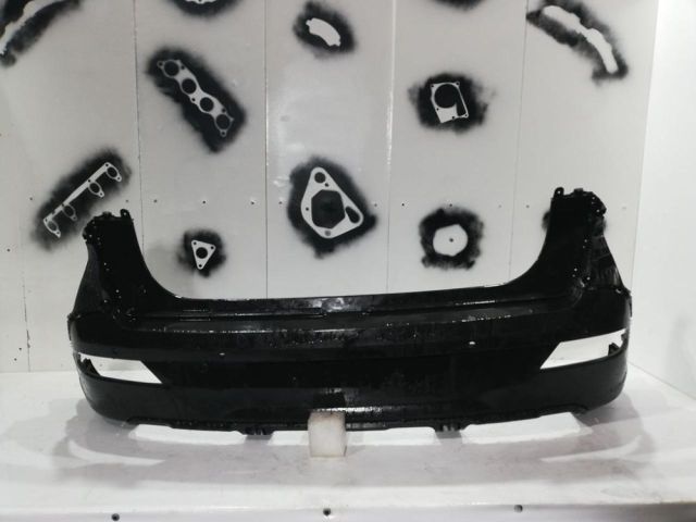 bontott HYUNDAI BAYON Hátsó Lökhárító (Üresen)