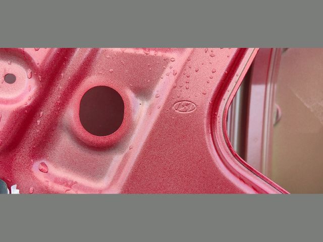 bontott HYUNDAI BAYON Jobb hátsó Ajtó (Üres lemez)