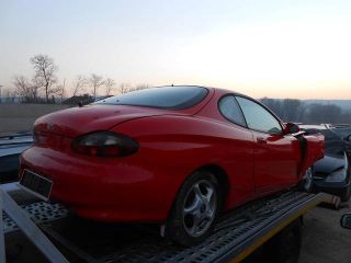 bontott HYUNDAI COUPE Középső Kipufogó Dob