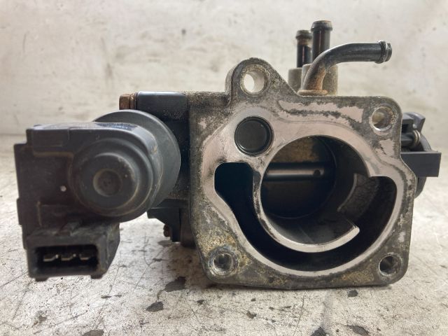 bontott HYUNDAI COUPE Fojtószelep (Mechanikus)