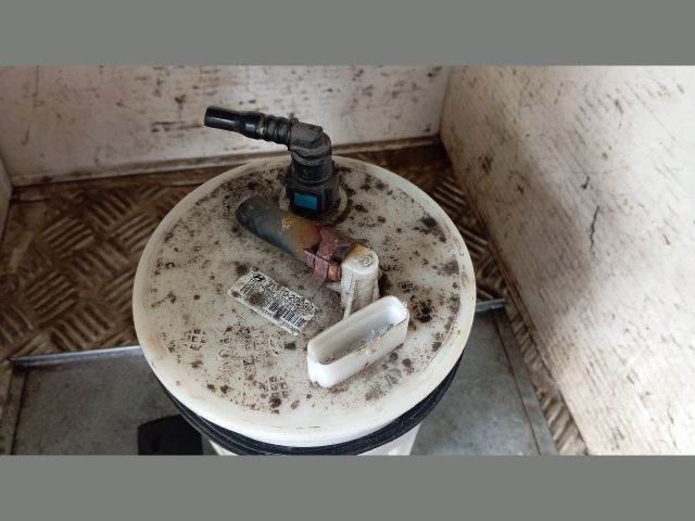 bontott HYUNDAI COUPE Üzemanyag Szivattyú