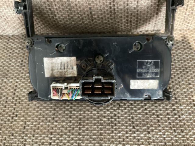 bontott HYUNDAI COUPE Fűtéskapcsoló (manuális klímás)