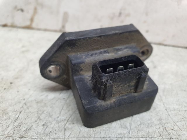 bontott HYUNDAI COUPE Gyorsulás Jeladó