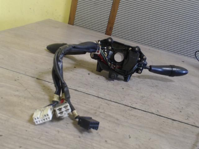 bontott HYUNDAI COUPE Komplett Kormánykapcsoló (Bajuszkapcsoló)