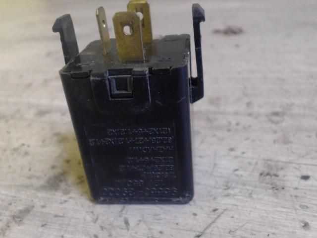 bontott HYUNDAI COUPE Relé