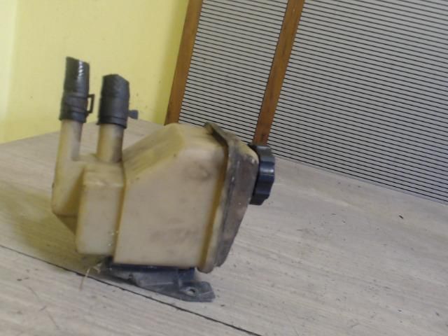 bontott HYUNDAI COUPE Szervóolaj Tartály