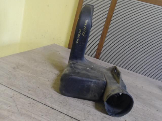 bontott HYUNDAI COUPE Szívás Zaj Csökkentő Doboz