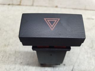 bontott HYUNDAI COUPE Vészvillogó Kapcsoló