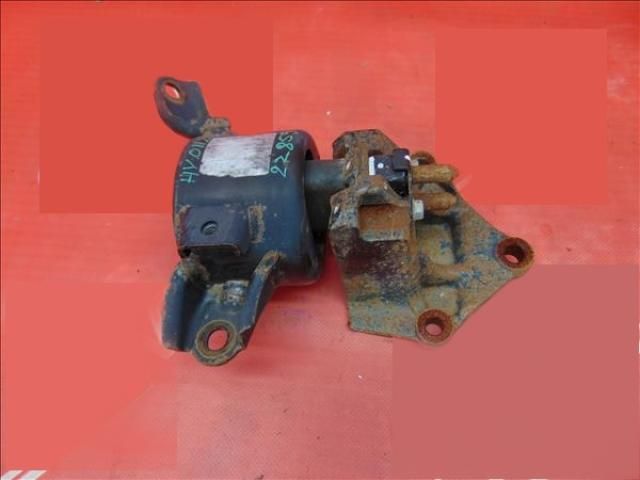 bontott HYUNDAI ELANTRA Motor Tartó Bak (Fém)