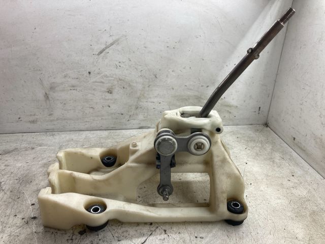 bontott HYUNDAI ELANTRA Váltókar (Mechanikus)