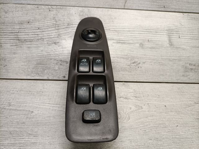 bontott HYUNDAI ELANTRA Ablakemelő Kapcsoló Négyes / Kettes