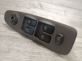 bontott HYUNDAI ELANTRA Ablakemelő Kapcsoló Négyes / Kettes