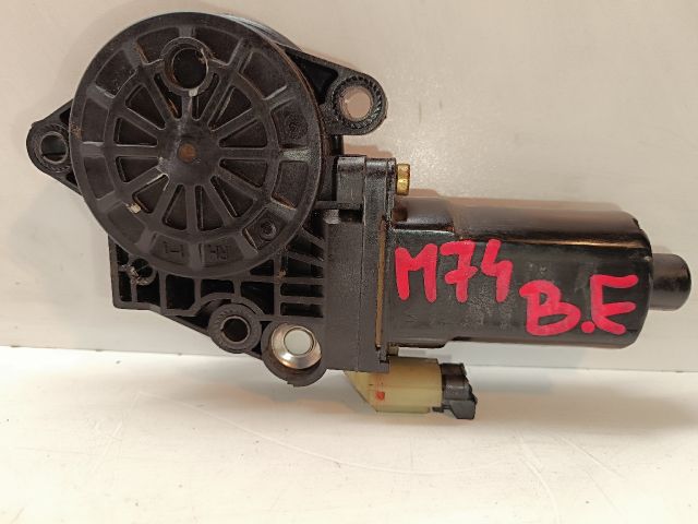 bontott HYUNDAI ELANTRA Bal első Ablakemelő Motor