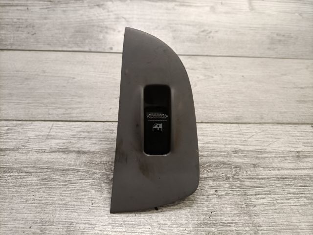 bontott HYUNDAI ELANTRA Bal hátsó Ablakemelő Kapcsoló