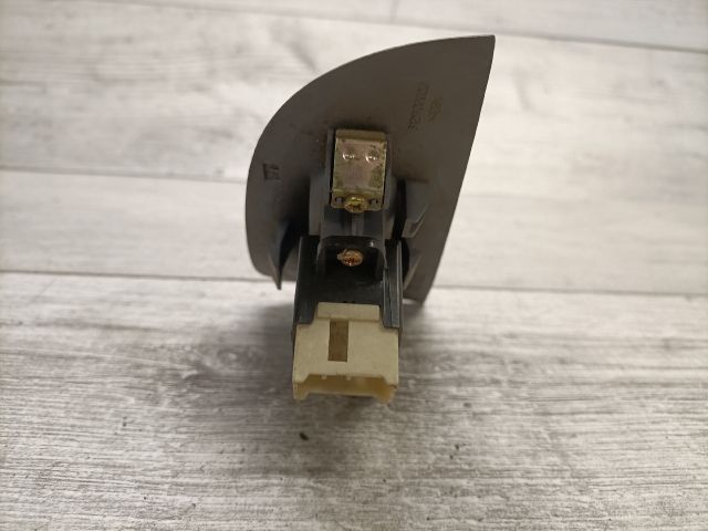 bontott HYUNDAI ELANTRA Bal hátsó Ablakemelő Kapcsoló