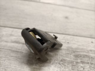 bontott HYUNDAI ELANTRA Csomagtér Nyitó Kar / Gomb