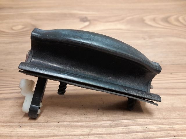 bontott HYUNDAI ELANTRA Csomagtér Nyitó Kar / Gomb