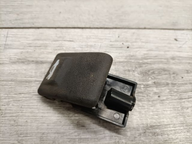 bontott HYUNDAI ELANTRA Csomagtér Nyitó Kar / Gomb