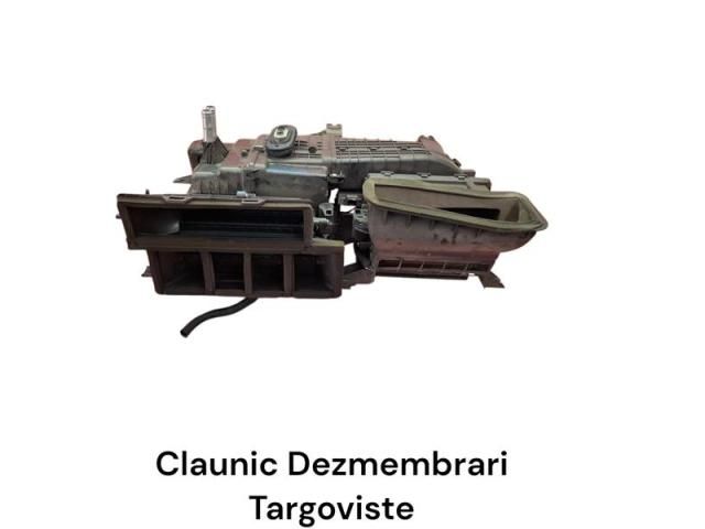 bontott HYUNDAI ELANTRA Fűtés Box