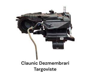 bontott HYUNDAI ELANTRA Fűtés Box