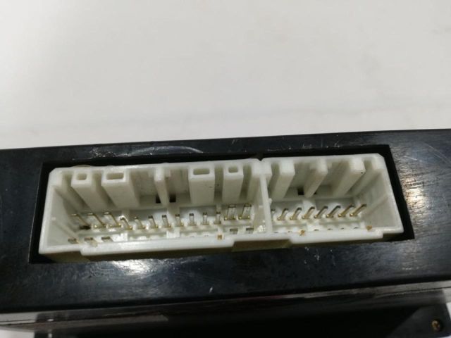 bontott HYUNDAI ELANTRA Fűtéskapcsoló