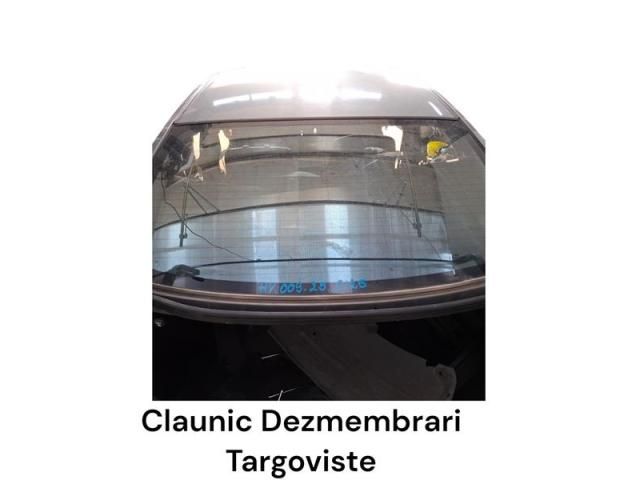 bontott HYUNDAI ELANTRA Hátsó Szélvédő