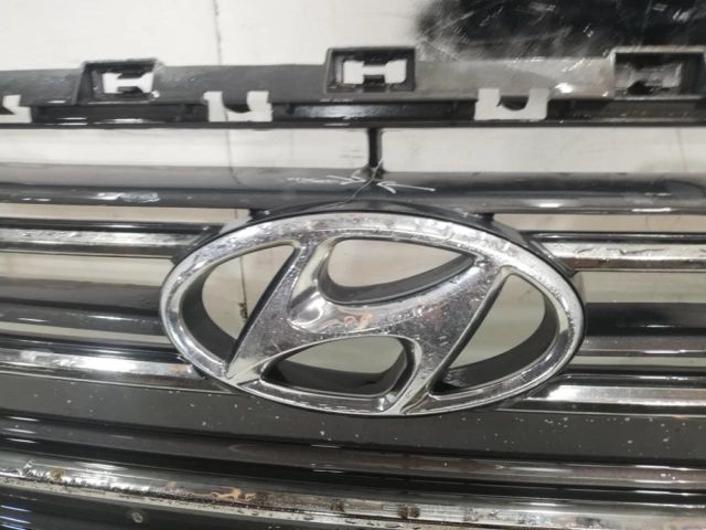 bontott HYUNDAI ELANTRA Hűtőrács