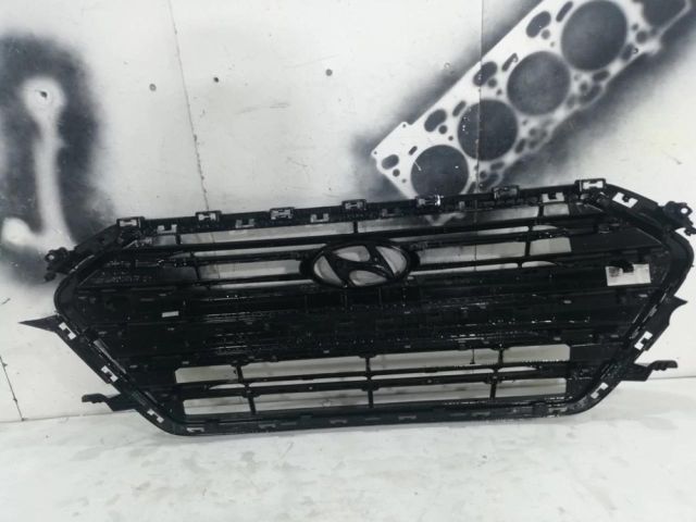 bontott HYUNDAI ELANTRA Hűtőrács