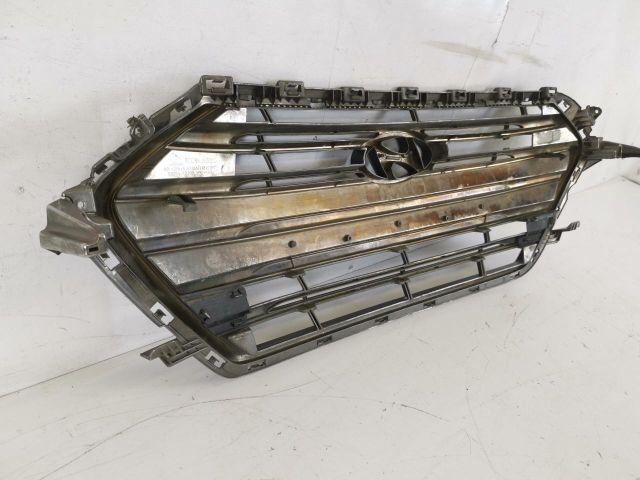 bontott HYUNDAI ELANTRA Hűtőrács