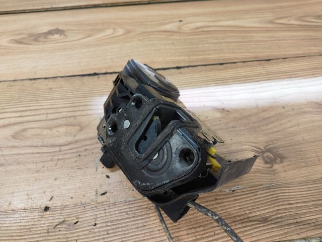 bontott HYUNDAI ELANTRA Jobb első Ajtózár