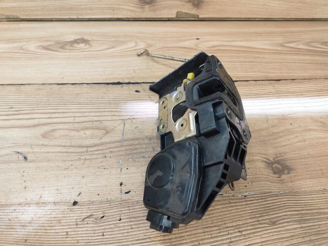 bontott HYUNDAI ELANTRA Jobb első Ajtózár