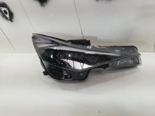 bontott HYUNDAI ELANTRA Jobb Fényszóró