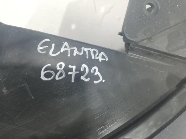 bontott HYUNDAI ELANTRA Jobb Fényszóró