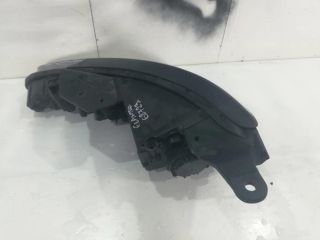 bontott HYUNDAI ELANTRA Jobb Fényszóró