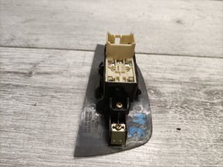 bontott HYUNDAI ELANTRA Jobb hátsó Ablakemelő Kapcsoló