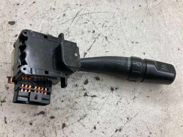 bontott HYUNDAI ELANTRA Jobb Kormánykapcsoló Ablaktörlő