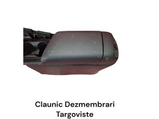 bontott HYUNDAI ELANTRA Könyöklő