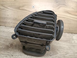 bontott HYUNDAI ELANTRA Középső Jobb Szellőző