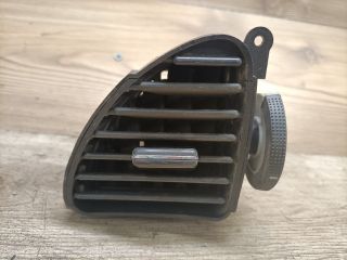 bontott HYUNDAI ELANTRA Középső Jobb Szellőző