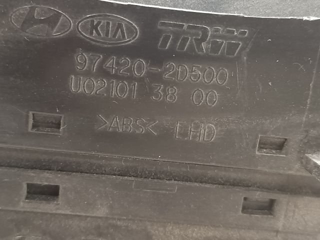 bontott HYUNDAI ELANTRA Középső Jobb Szellőző