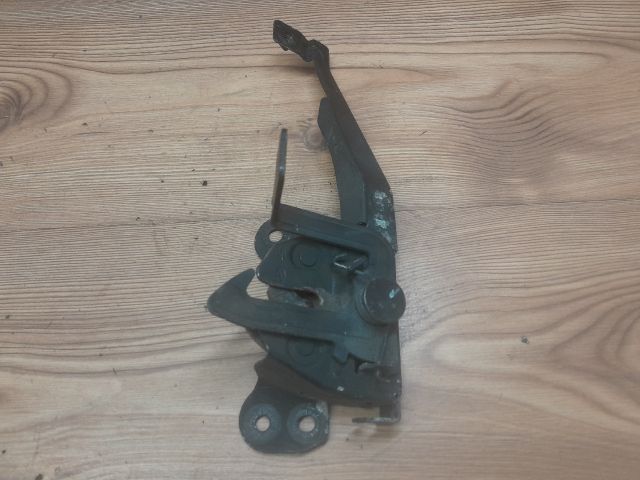 bontott HYUNDAI ELANTRA Motorháztető Zárszerkezet