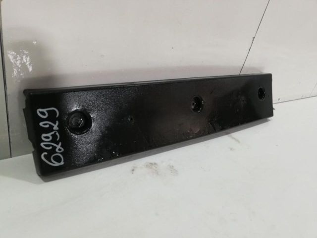 bontott HYUNDAI ELANTRA Rendszámtábla Tartó