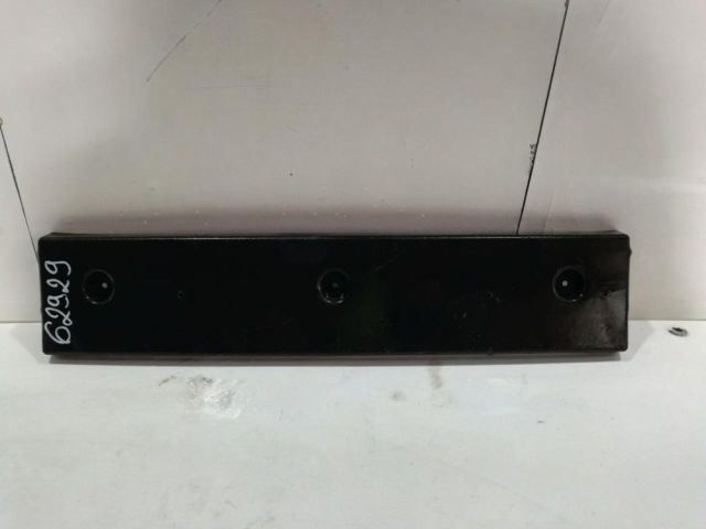 bontott HYUNDAI ELANTRA Rendszámtábla Tartó